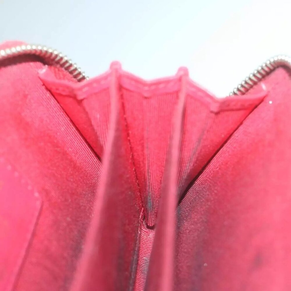 AUTHENTICITY GUARANTEED CHANEL Matelasse Coin Purse Lamb Skin Red CC - Picture 13 of 15